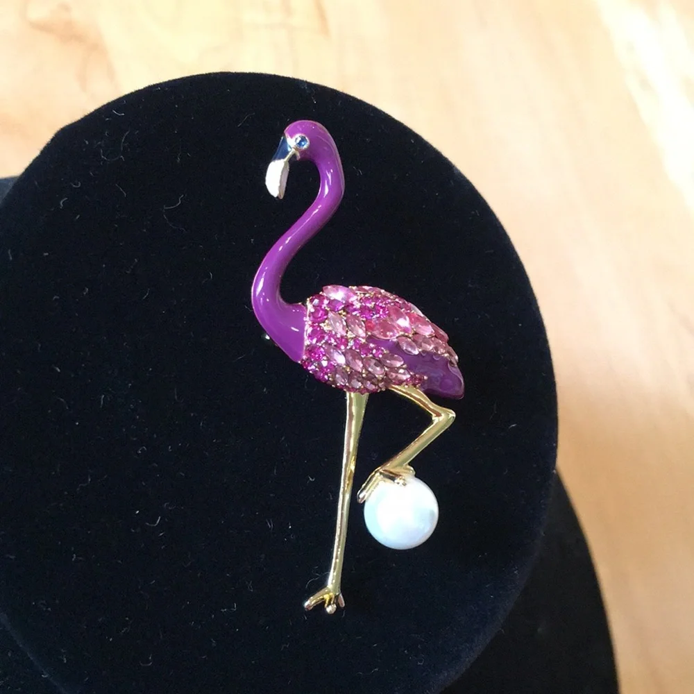 TALBOTS | Flamingo Brooch Pin